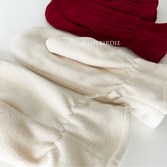 JACOB 2 Pairs Polar Fleece Lined Mittens, Red and Off-White - Picture 5 of 12